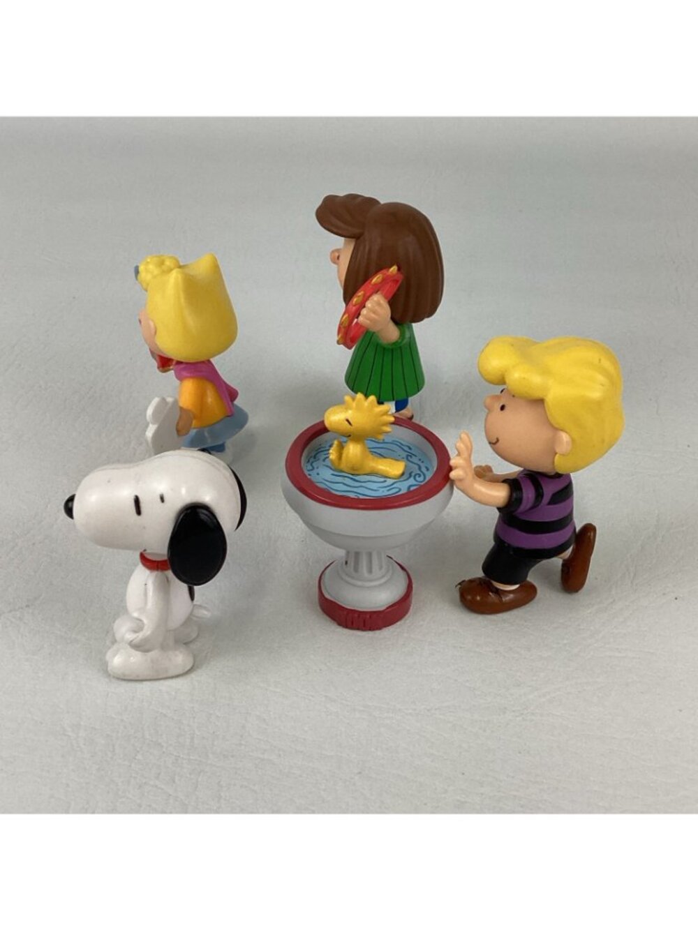 Peanuts Gang PVC Figure Lot Peppermint Patty Woodstock Snoopy Schroeder Sally - Picture 4 of 7